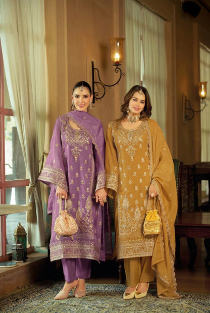 Lavender Purple Organza Embroidered Pakistani Suit Set