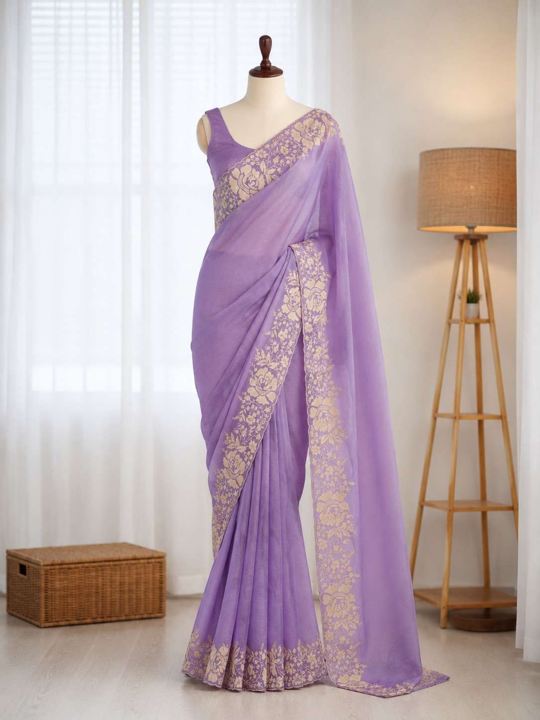 Krisha Candy Crush Thread Work Saree